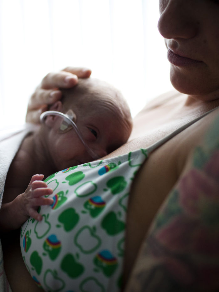 Breastfeeding Resources for Moms in the NICU