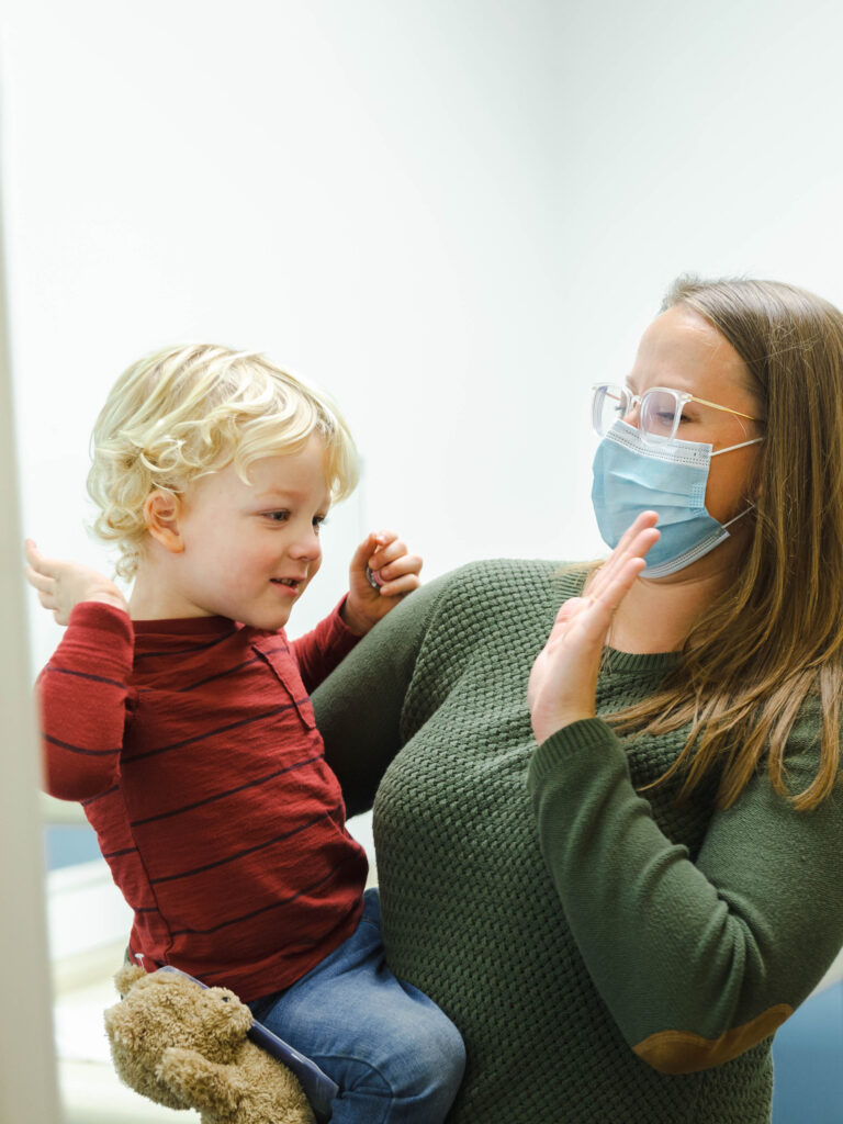 Picture of Acetaminophen vs. ibuprofen: A guide for parents - CHOC - Children's ...