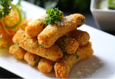 Fish sticks with garnish