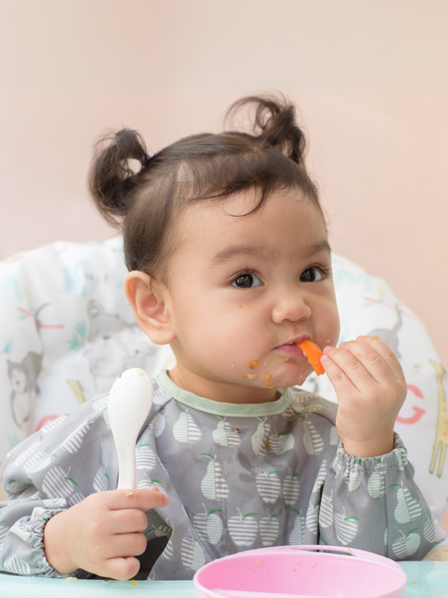 Baby-led weaning vs. spoon-feeding: Which is best for your baby’s first foods?