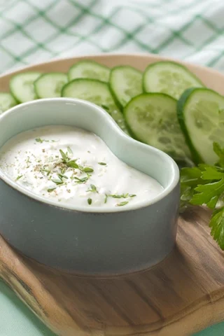 Crunchy Cucumber Coins with Yogurt Ranch Dip
