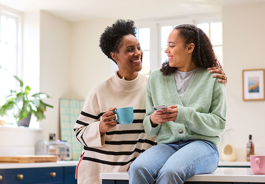 How can you talk to your teen? Expert tips for parenting teenagers - CHOC - Children's Health Hub